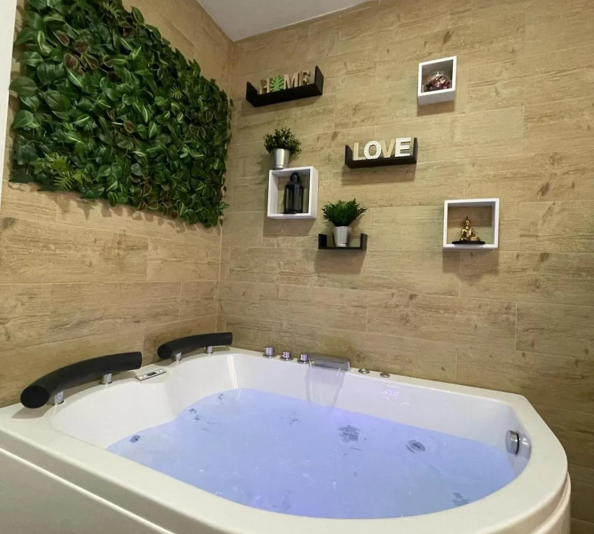 חרז Estudio Bf Jacuzzi Jerez 0*,  ספרד